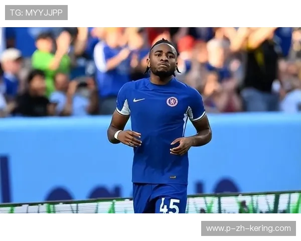 切尔西倒三角传中，恩昆库抢前点破门