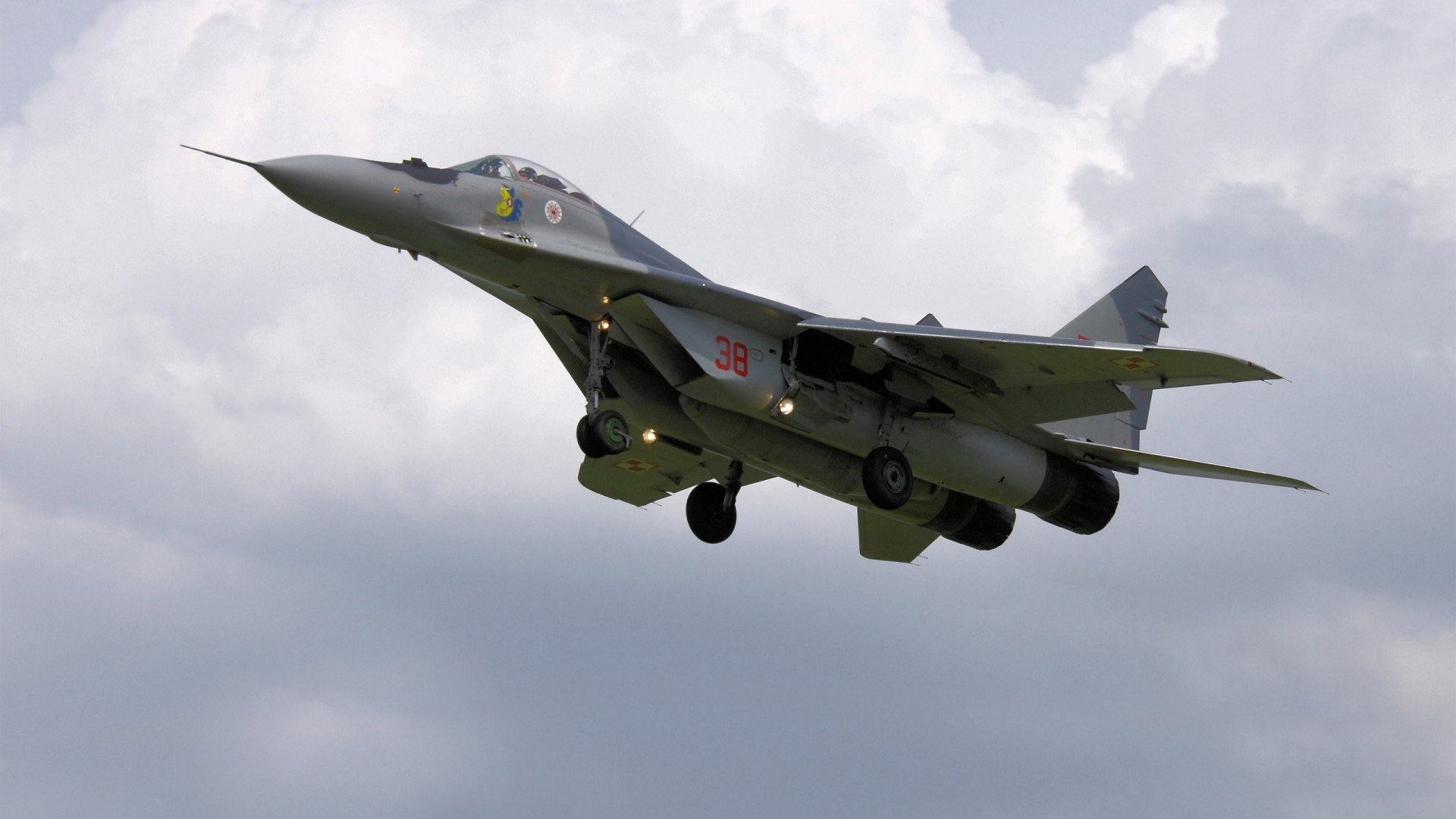 西甲球队基于视觉轨迹分析提高短传渗透效率,西甲足球视频