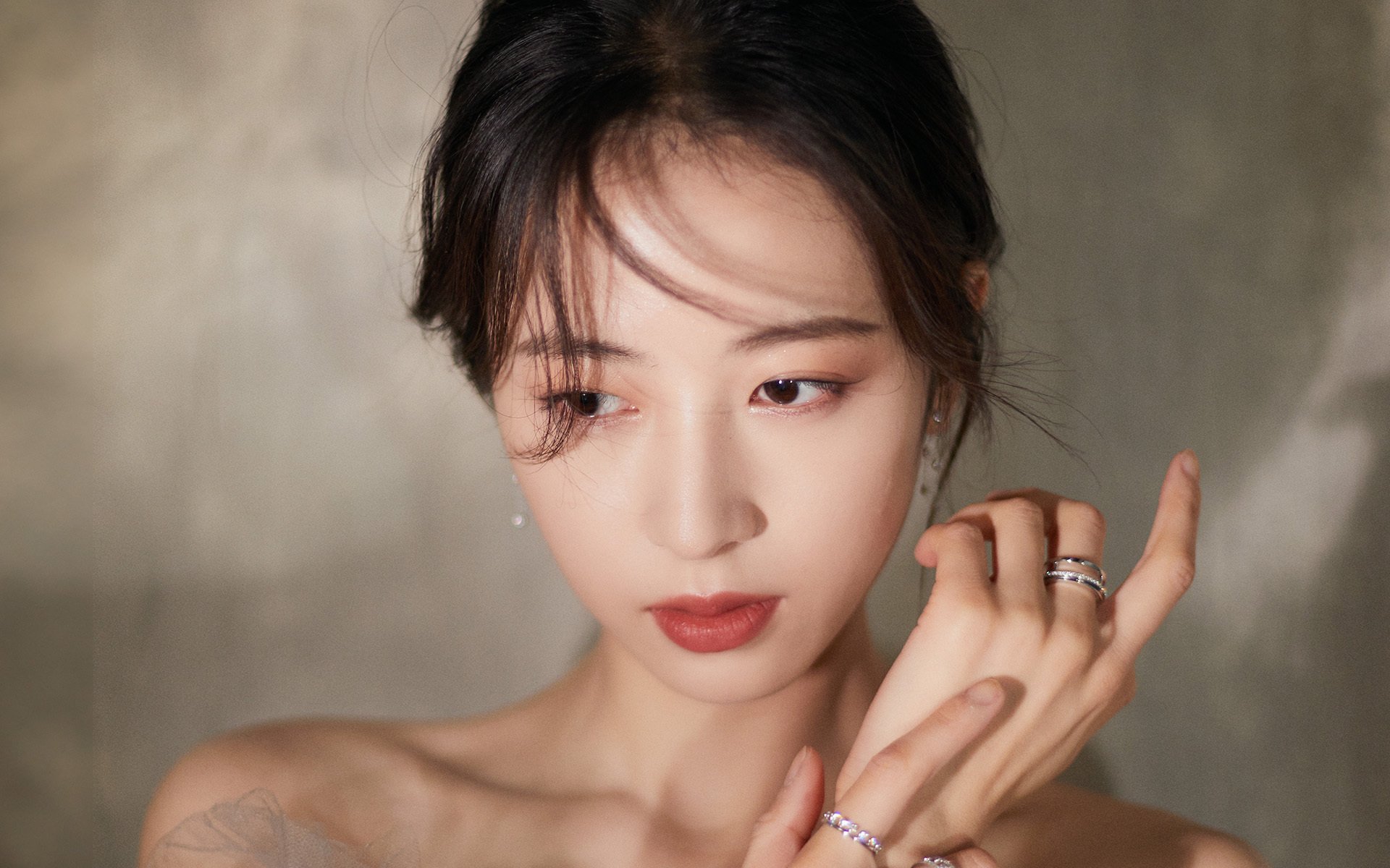 卡普尔的技术与速度，让袋鼠队在重要比赛中占据主动，卡尔美袋鼠皮