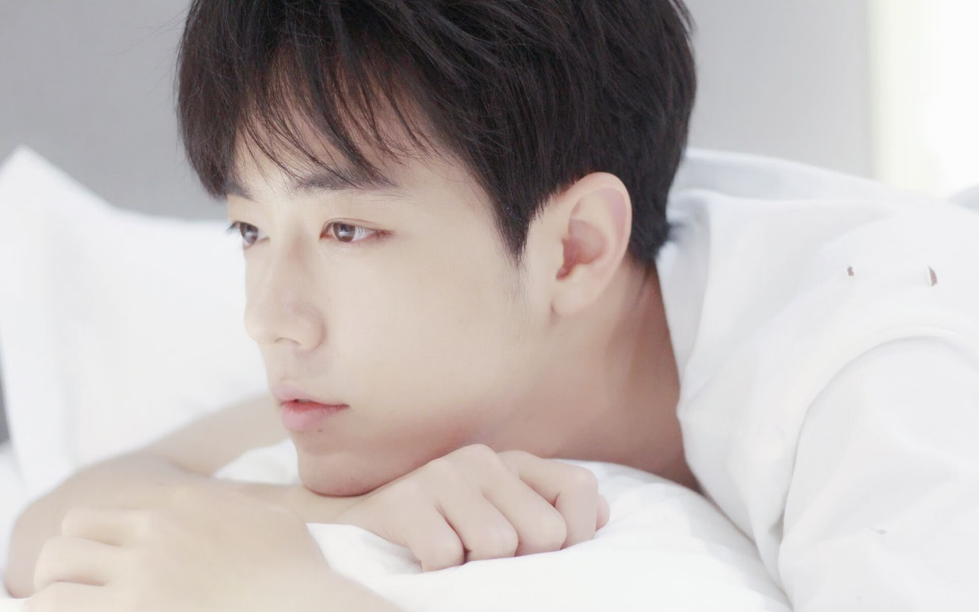 苏炳添一战封神震惊全场田径百米赛，苏炳添小组第一晋级百米决赛